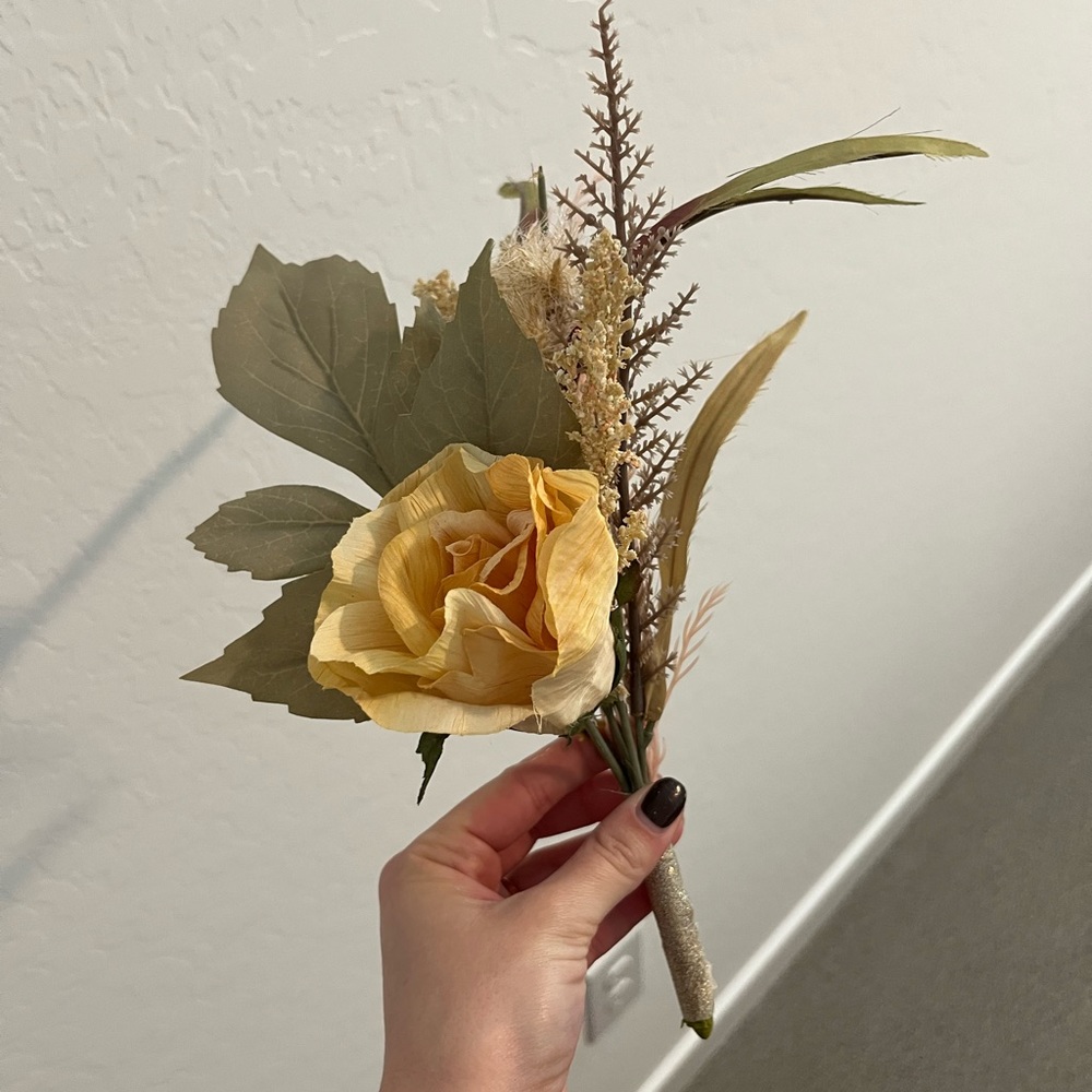 3 Mini Bouquets